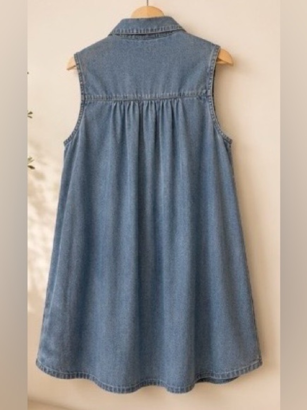 Hem & Thread Sleeveless Chambray Denim Swing Dress‎ Button Front Pockets Boho - Picture 2 of 4